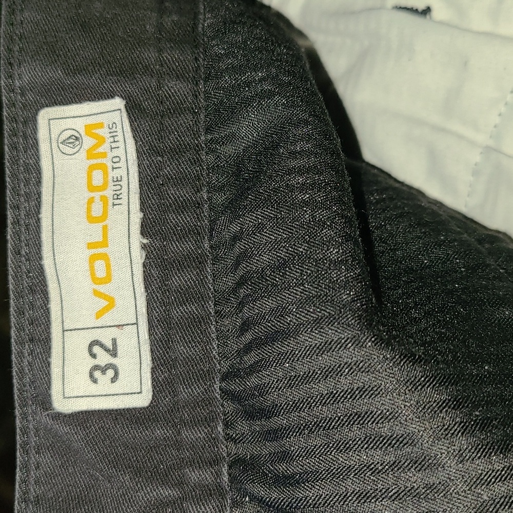 Volcom jeans - Picture 3 of 3